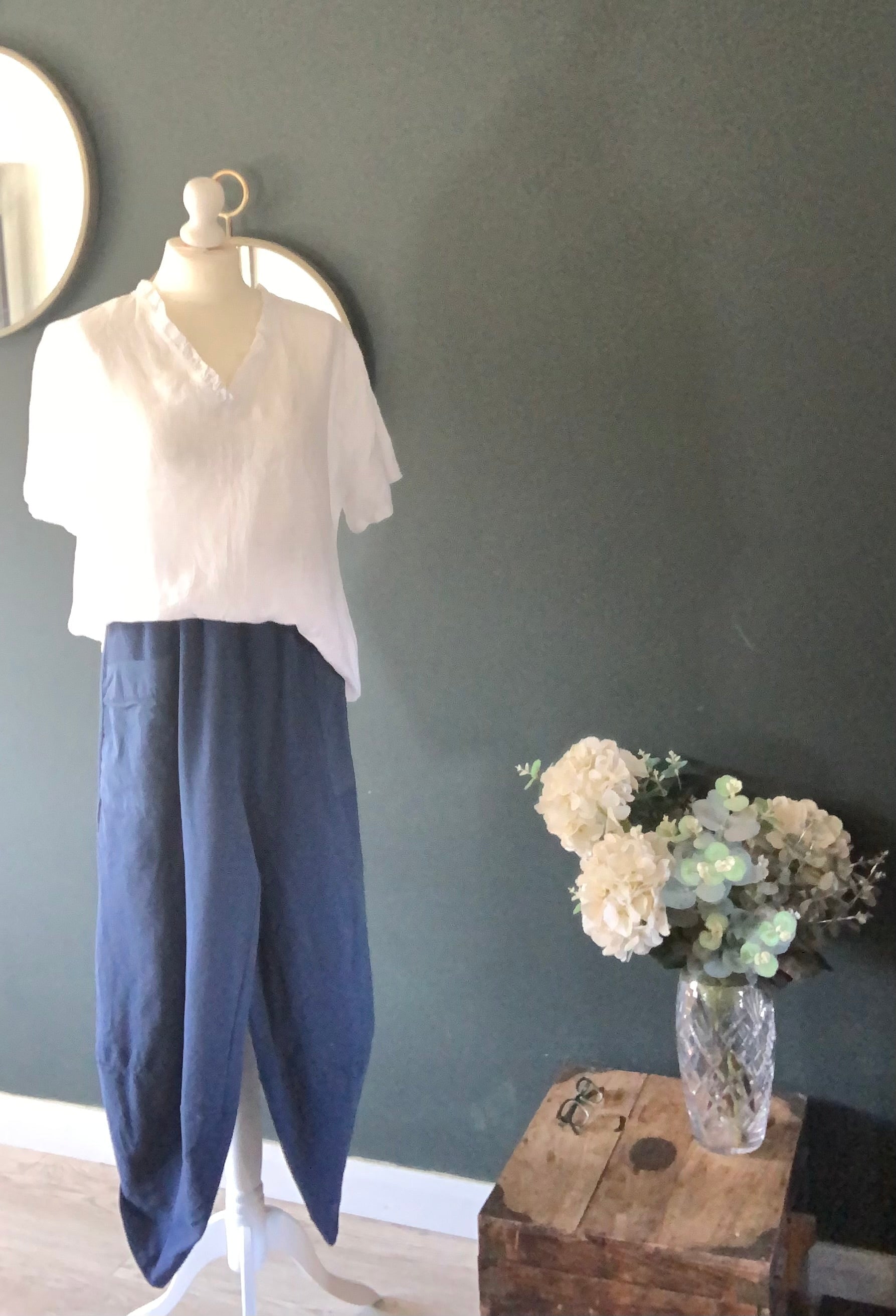 Linen tee shirt - white