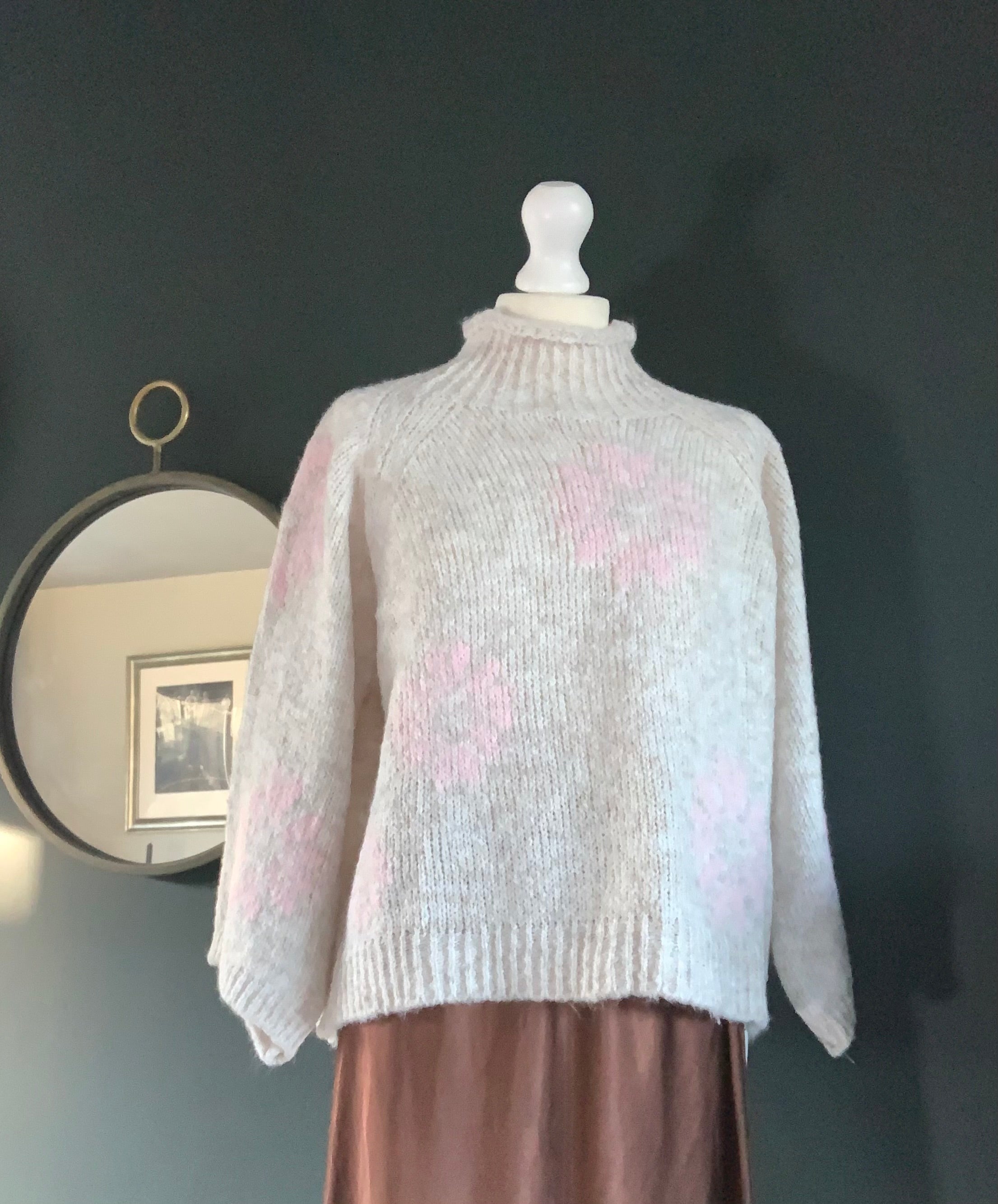 Sweater with floral detail