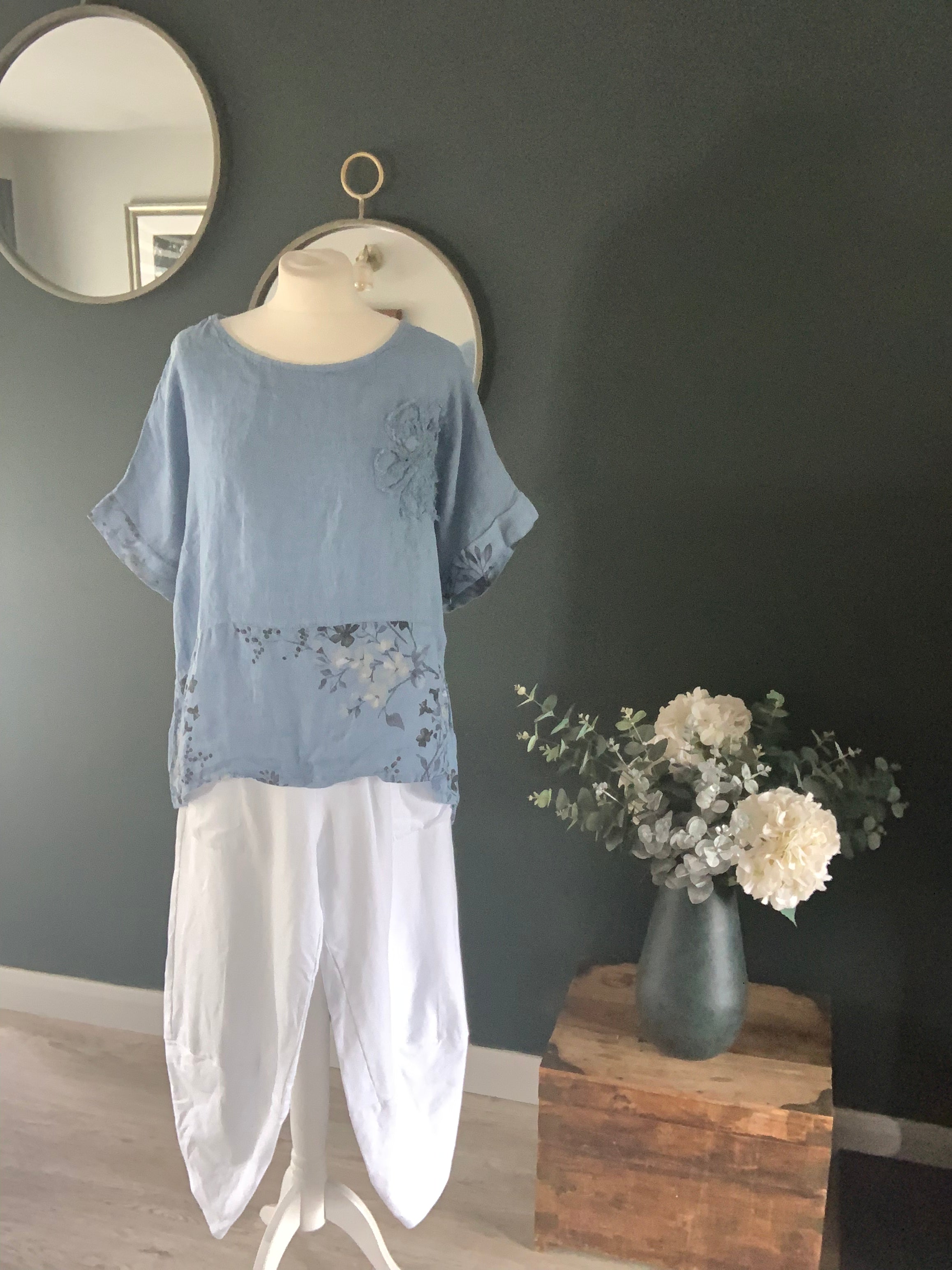 Embroidered Linen top denim