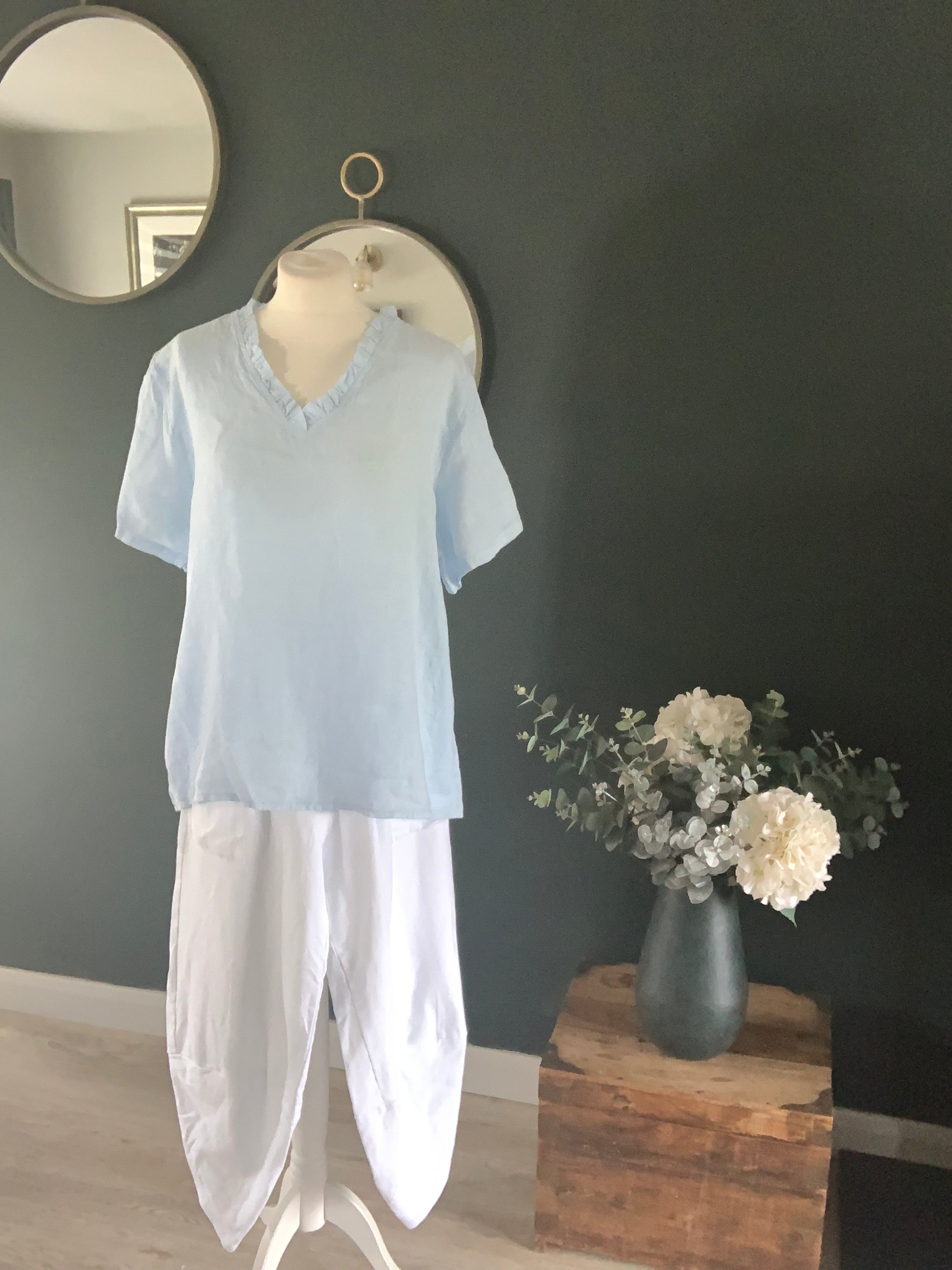 Linen tee