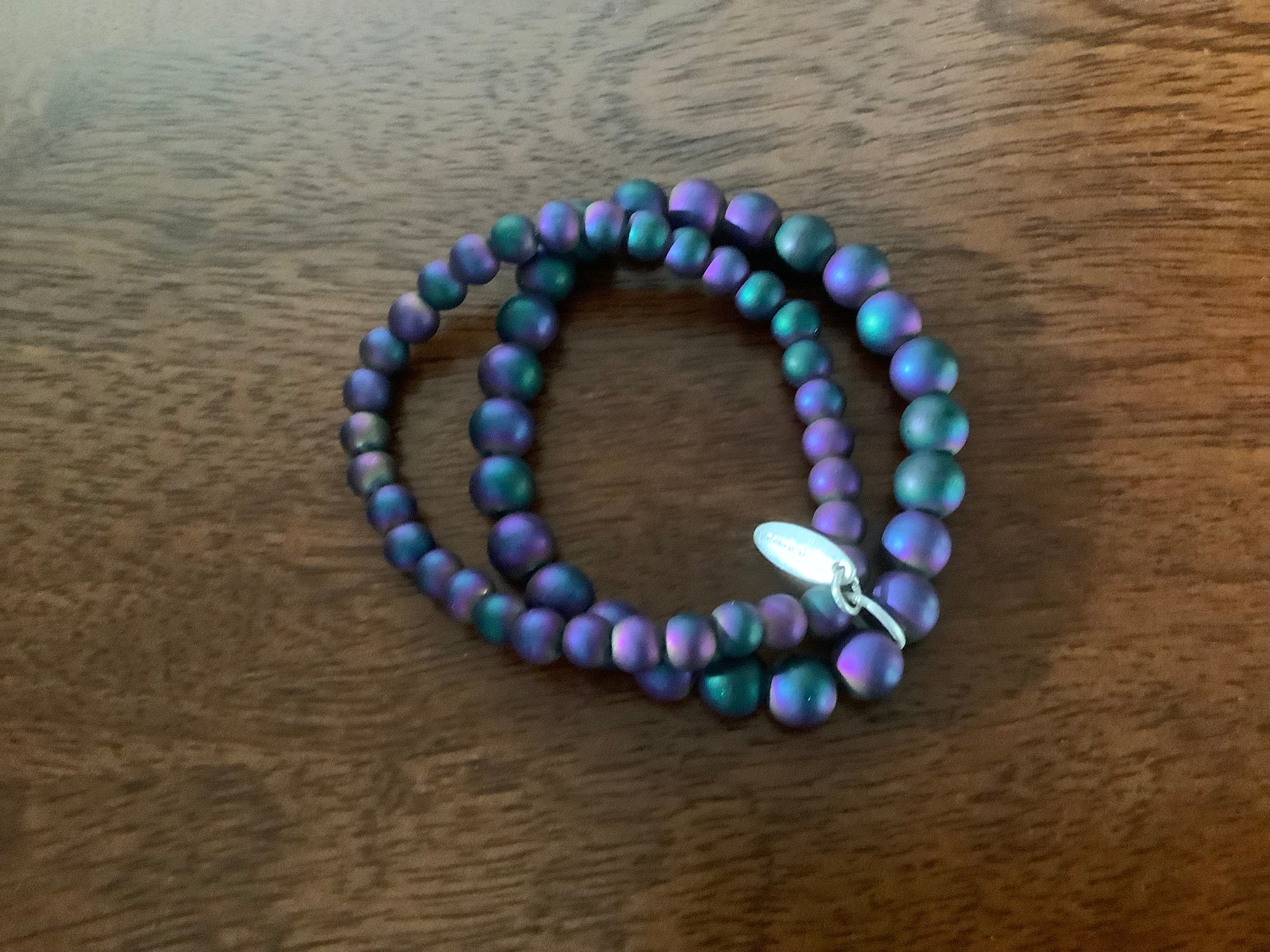Bracelet - irradescent beads