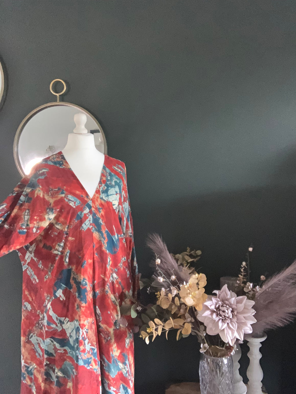 Autumnal dress