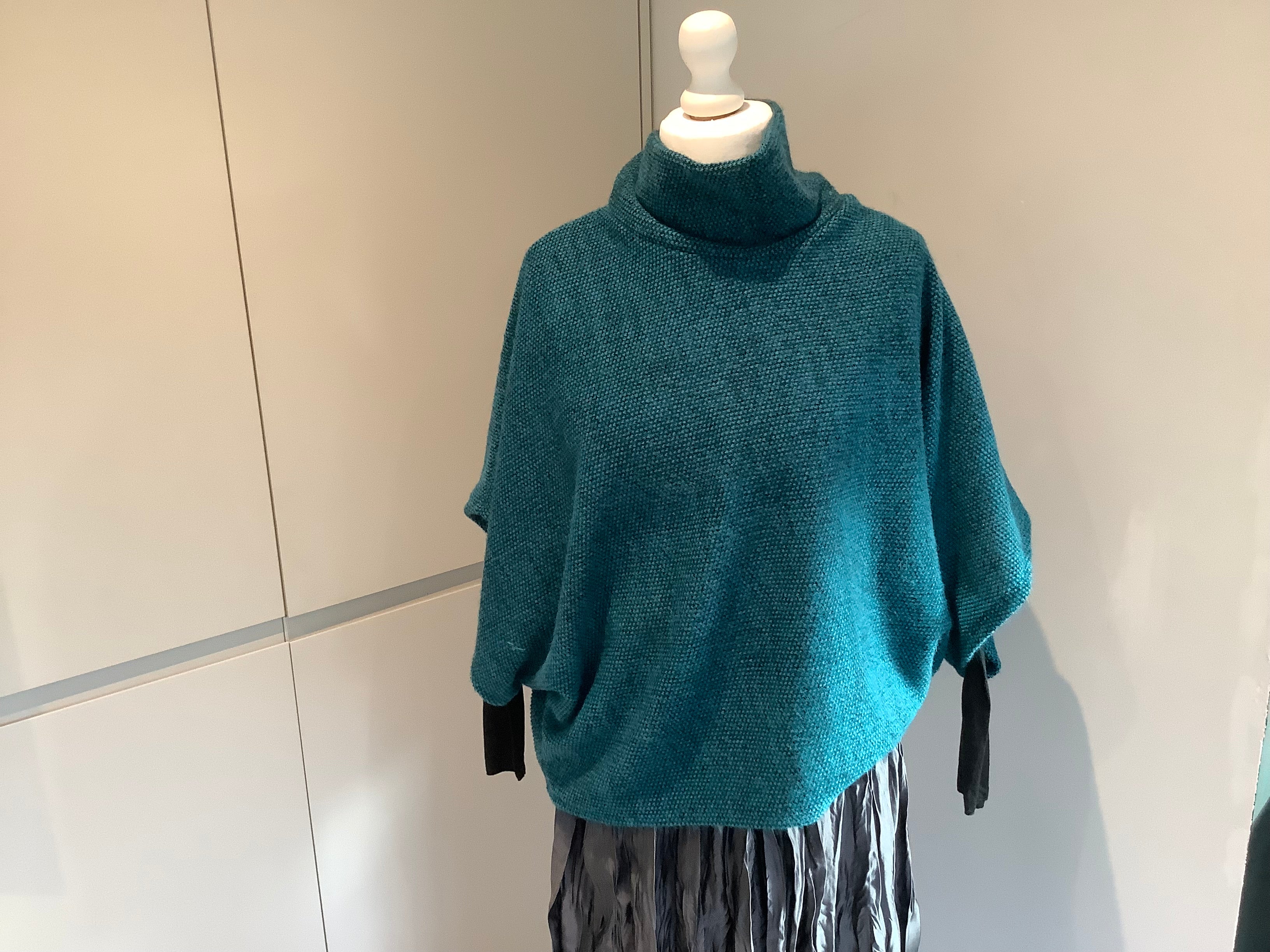 Cowl neck poncho Teal